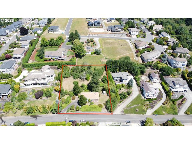 3137 Nw 3RD Ave, Camas, WA 98607