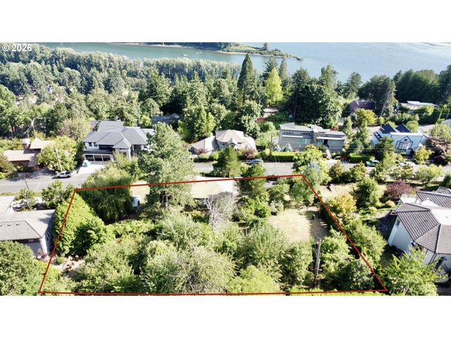 3137 Nw 3RD Ave, Camas, WA 98607