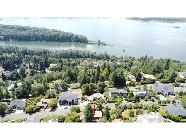 3137 Nw 3RD Ave, Camas, WA 98607