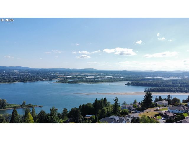3137 Nw 3RD Ave, Camas, WA 98607