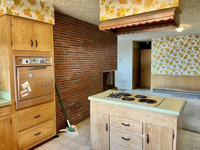 3137 Nw 3RD Ave, Camas, WA 98607