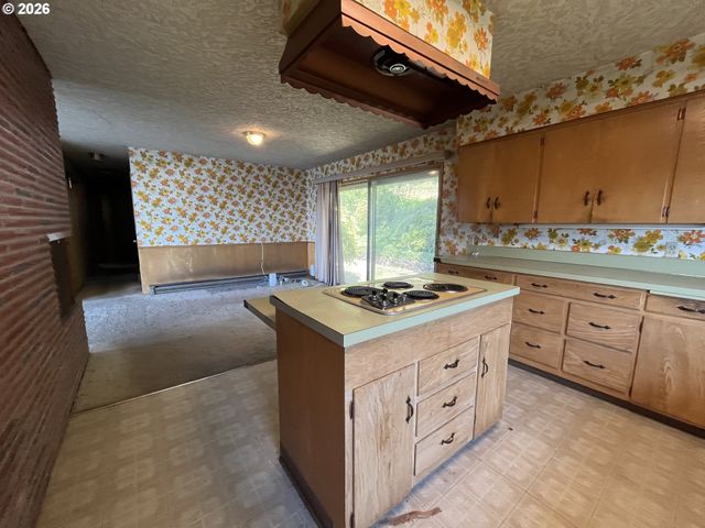 3137 Nw 3RD Ave, Camas, WA 98607