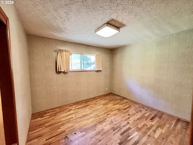 3137 Nw 3RD Ave, Camas, WA 98607