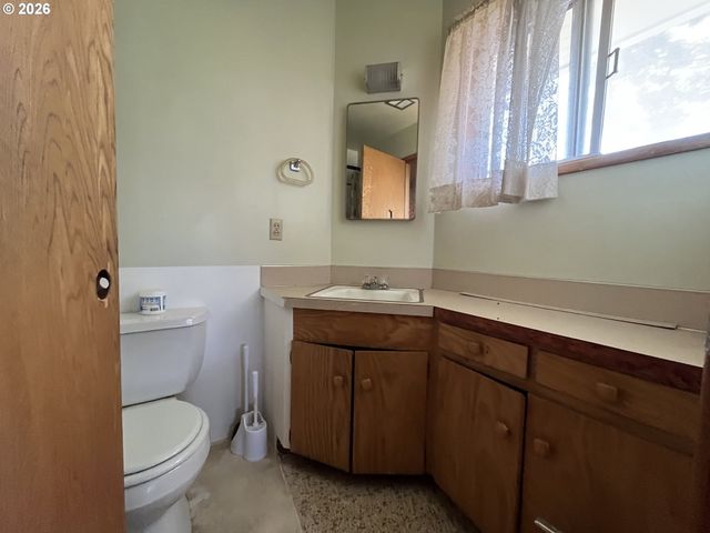 3137 Nw 3RD Ave, Camas, WA 98607