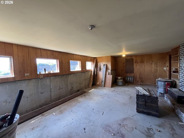3137 Nw 3RD Ave, Camas, WA 98607