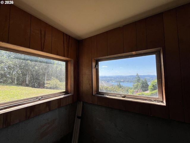 3137 Nw 3RD Ave, Camas, WA 98607