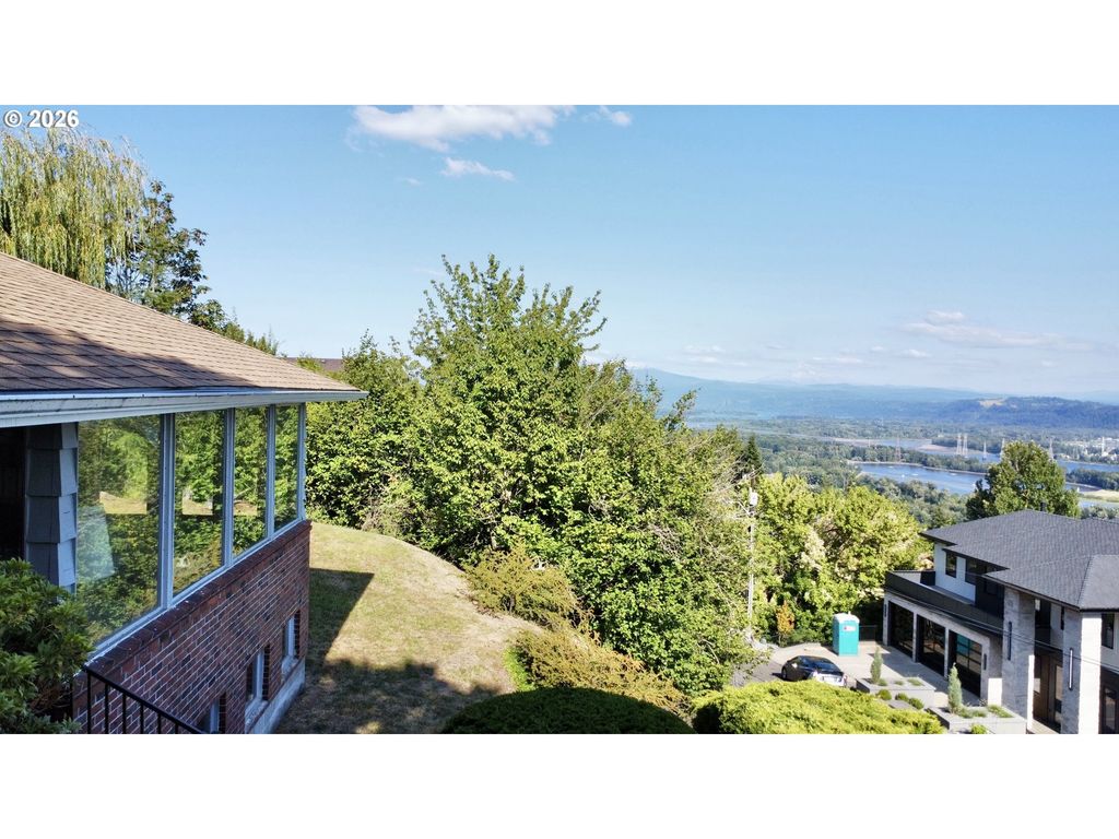 3137 Nw 3RD Ave, Camas, WA 98607