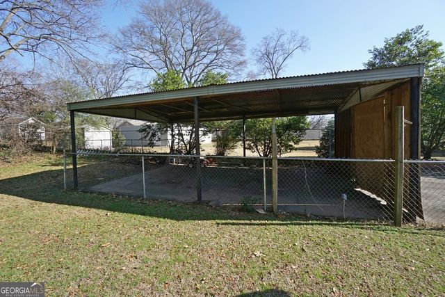 197 W Dixie Avenue SE, Marietta, GA 30008