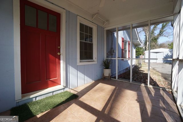 197 W Dixie Avenue SE, Marietta, GA 30008