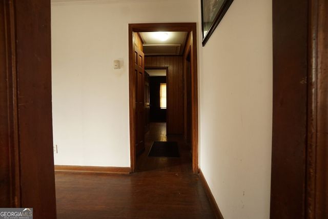 197 W Dixie Avenue SE, Marietta, GA 30008