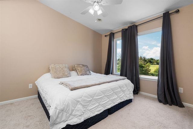 7366 Maplelawn Drive, Ypsilanti, MI 48197