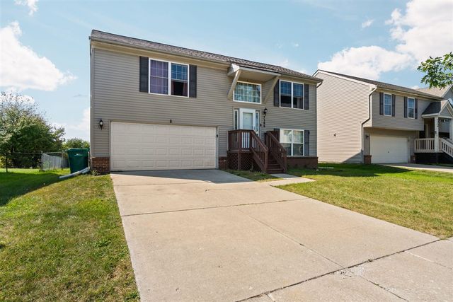 7366 Maplelawn Drive, Ypsilanti, MI 48197