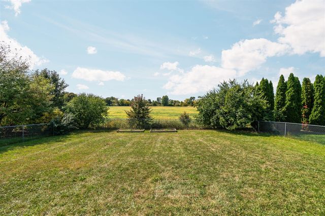 7366 Maplelawn Drive, Ypsilanti, MI 48197