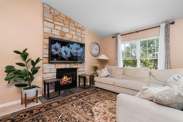 7366 Maplelawn Drive, Ypsilanti, MI 48197