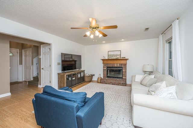 8167 Sherbrooke Lane, North Charleston, SC 29418