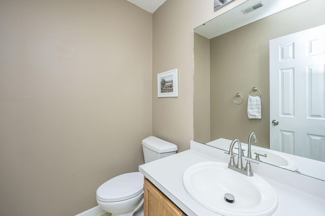 8167 Sherbrooke Lane, North Charleston, SC 29418