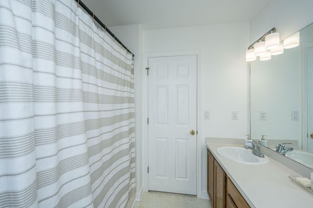 8167 Sherbrooke Lane, North Charleston, SC 29418