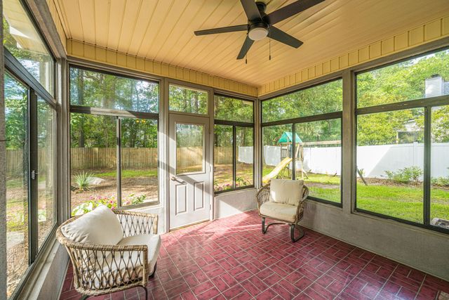 8167 Sherbrooke Lane, North Charleston, SC 29418