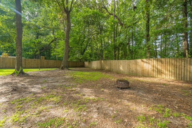 8167 Sherbrooke Lane, North Charleston, SC 29418