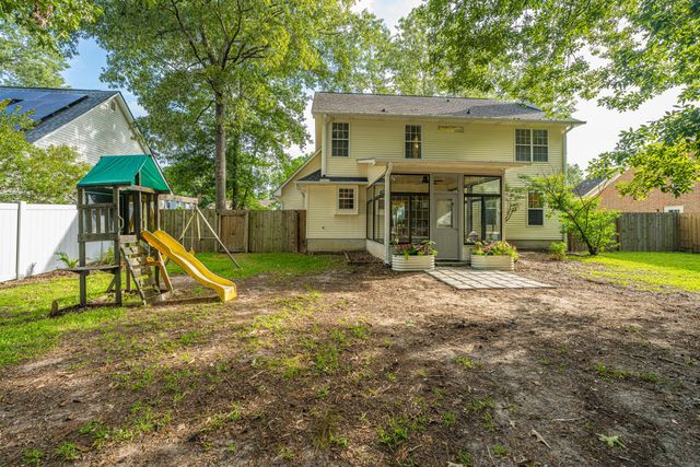 8167 Sherbrooke Lane, North Charleston, SC 29418