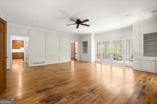 9335 Huntcliff Trace, Atlanta, GA 30350
