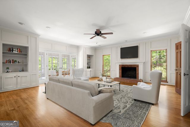 9335 Huntcliff Trace, Atlanta, GA 30350