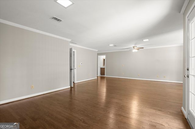 9335 Huntcliff Trace, Atlanta, GA 30350