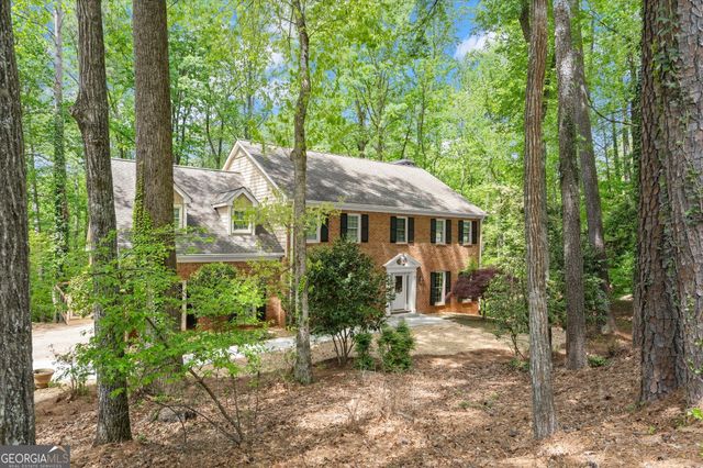 9335 Huntcliff Trace, Atlanta, GA 30350