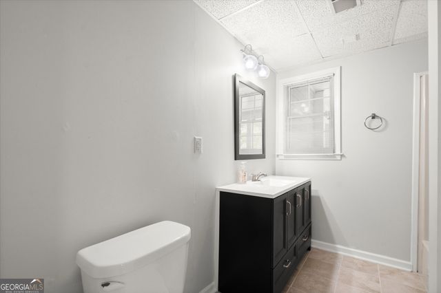 9335 Huntcliff Trace, Atlanta, GA 30350