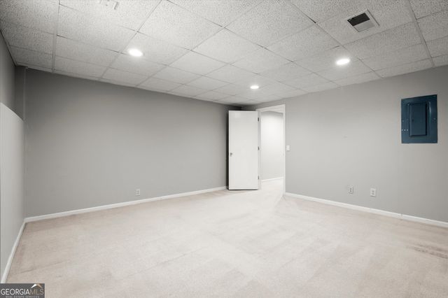 9335 Huntcliff Trace, Atlanta, GA 30350