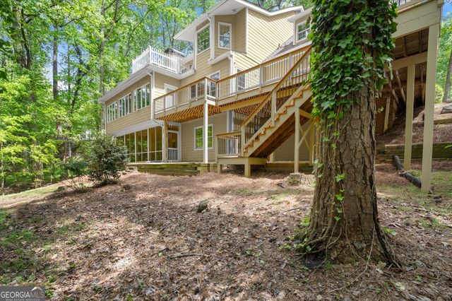9335 Huntcliff Trace, Atlanta, GA 30350