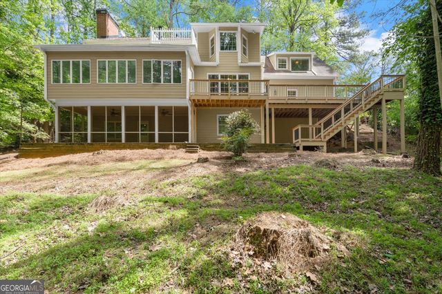 9335 Huntcliff Trace, Atlanta, GA 30350