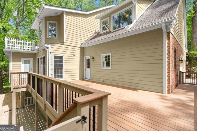 9335 Huntcliff Trace, Atlanta, GA 30350