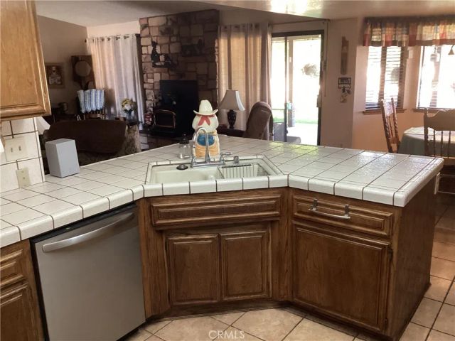 18616 Plumas Street, Hesperia, CA 92345