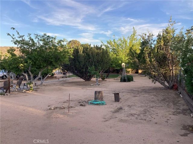 18616 Plumas Street, Hesperia, CA 92345
