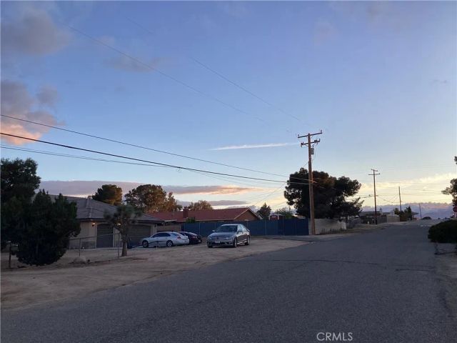 18616 Plumas Street, Hesperia, CA 92345