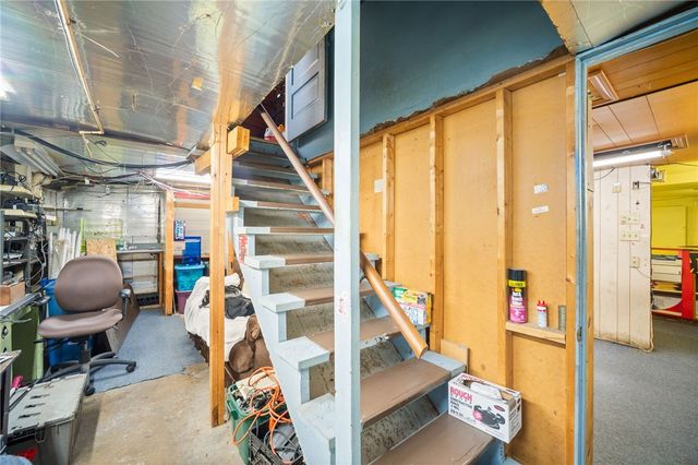 100 Bank St, Redstone Twp, PA 15442