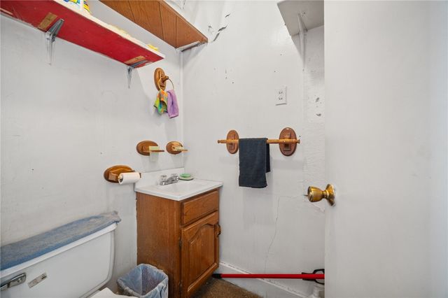 100 Bank St, Redstone Twp, PA 15442