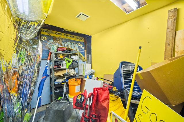 100 Bank St, Redstone Twp, PA 15442