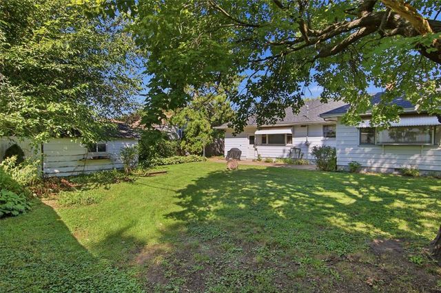 1613 Main Street, Eau Claire, WI 54701