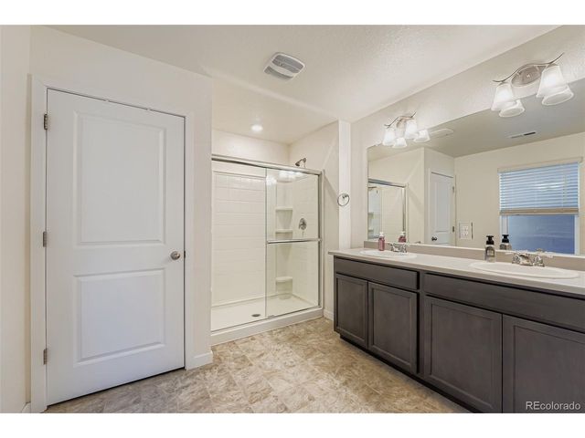 195 Yellowtail St, Bennett, CO 80102