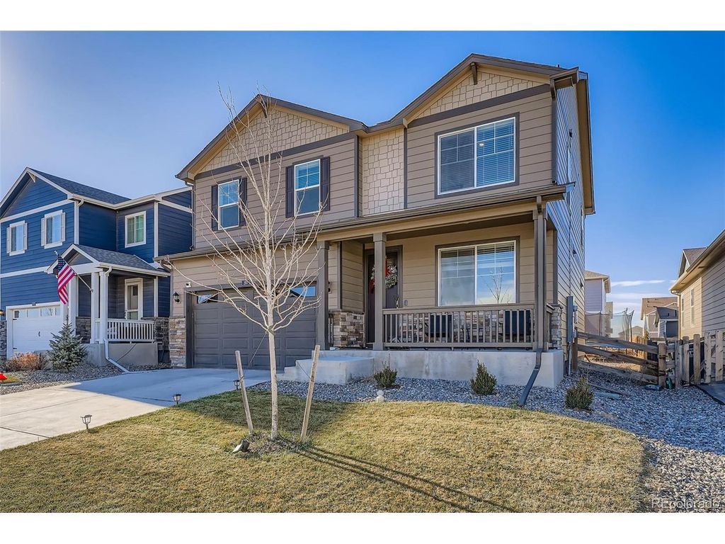 195 Yellowtail St, Bennett, CO 80102