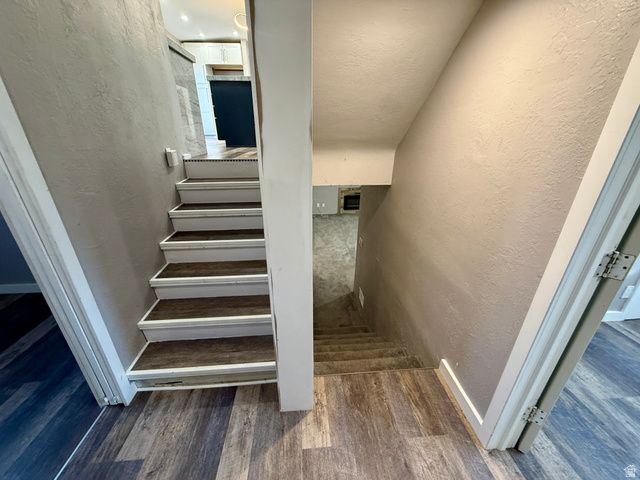 6784 S 1530 E, Cottonwood Heights, UT 84121