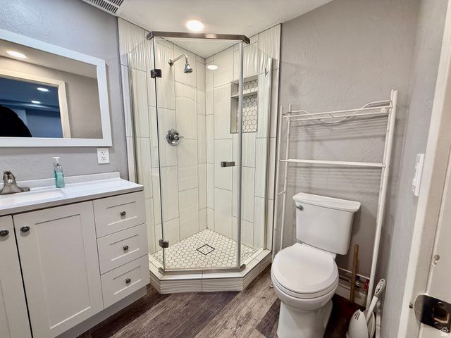 6784 S 1530 E, Cottonwood Heights, UT 84121