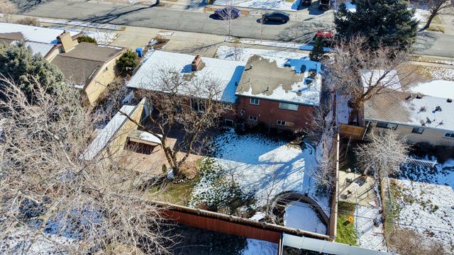 6784 S 1530 E, Cottonwood Heights, UT 84121