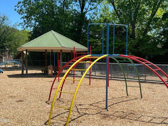 169 Pecan Valley Way, Four Oaks, NC 27524