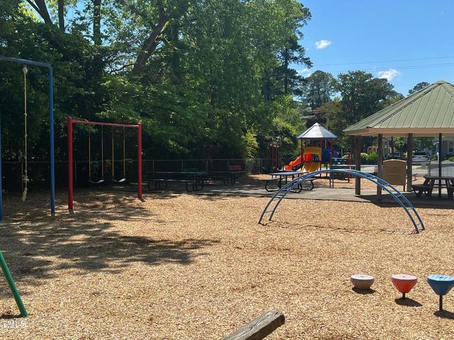 169 Pecan Valley Way, Four Oaks, NC 27524