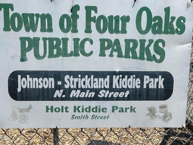 169 Pecan Valley Way, Four Oaks, NC 27524