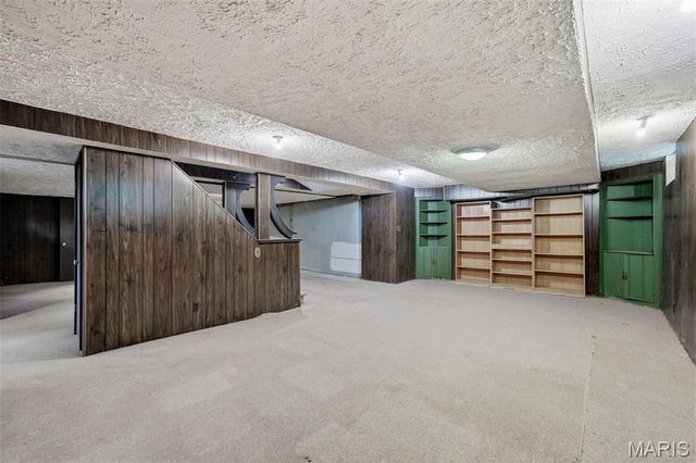 13 Terrace Gardens, Frontenac, MO 63131