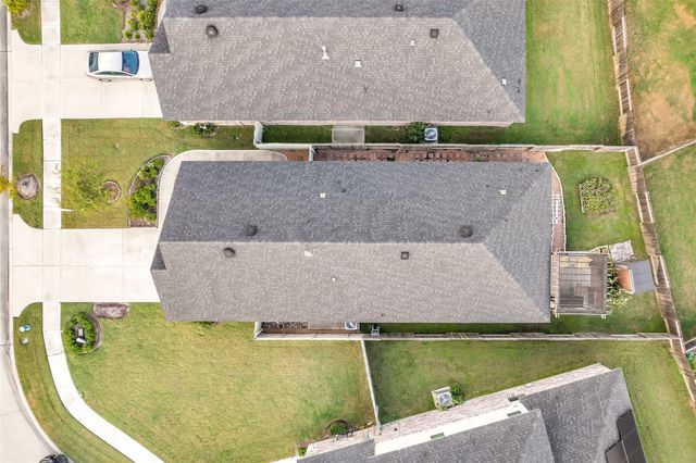 9316 Colonial Bent Court, Conroe, TX 77385